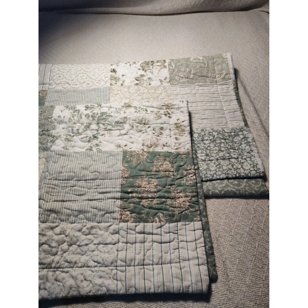 Lauren Ashley Set Of Two Pillow Shams Green Quilted. 100% Cotton. 1183